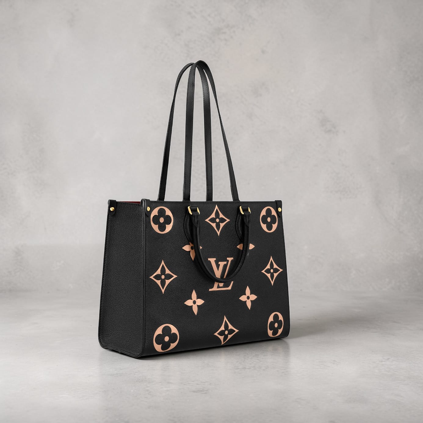 LOUIS VUITTON | Onthego tote bag