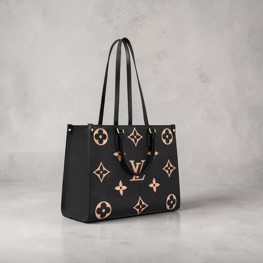 LOUIS VUITTON | Onthego tote bag