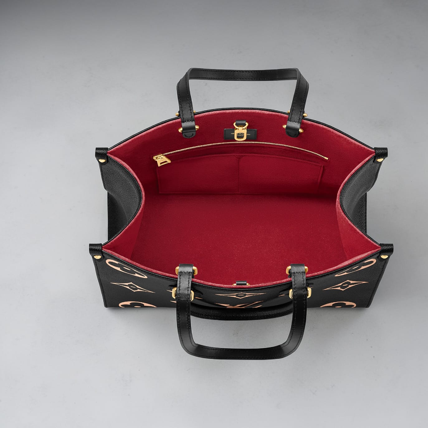 LOUIS VUITTON | Onthego tote bag