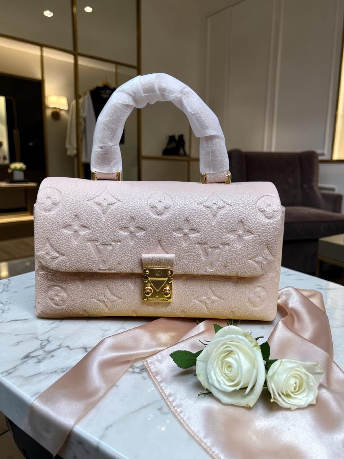 LOUIS VUITTON CREME BEIGE MONOGRAM MADELEINE MM CROSSBODY